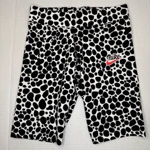 Nike Tight Fit Mid Rise Short Length Biker Shorts